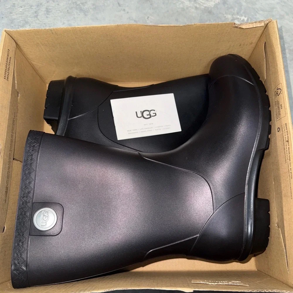 UGG Sienna Matte Rain Boots Black Waterproof Rubber Lamb Lining 1100510 NWB